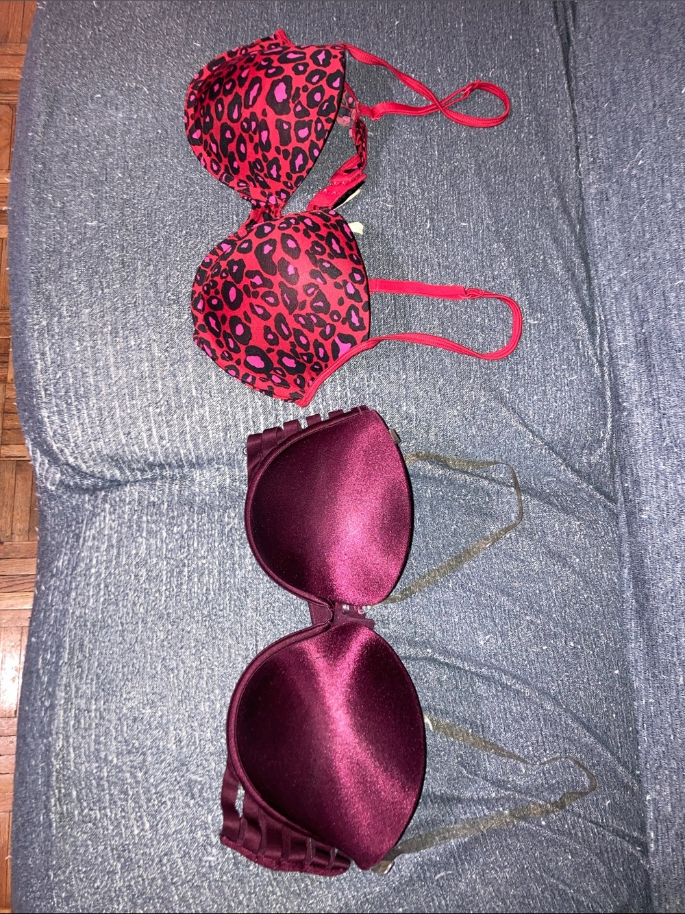 38C Two-Piece Women's Burgundy & Red Leopard Bra Set